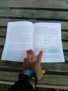 Voilà un exemple de pages de ce livre courir léger. © Testeurs Outdoor