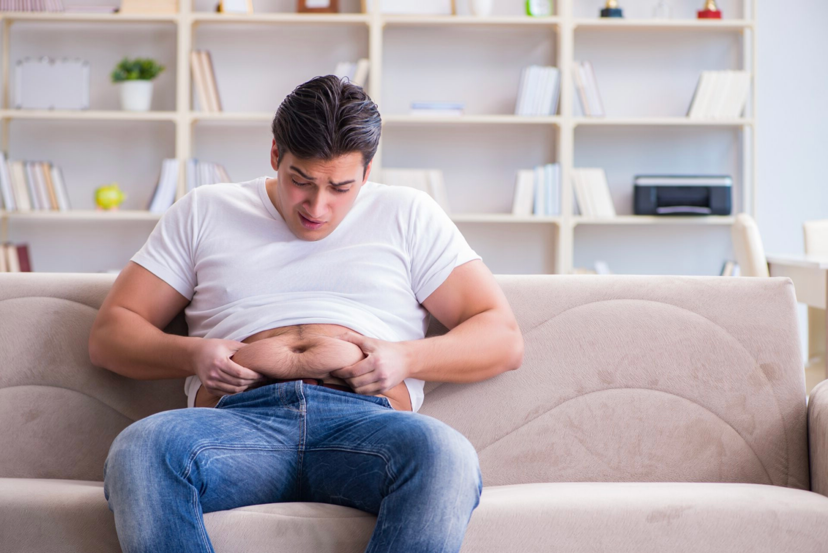 Travail des hormones réduit de moitié, avec plus de stress et une prise de poids sur la silhouette avec l’ âge, getty images