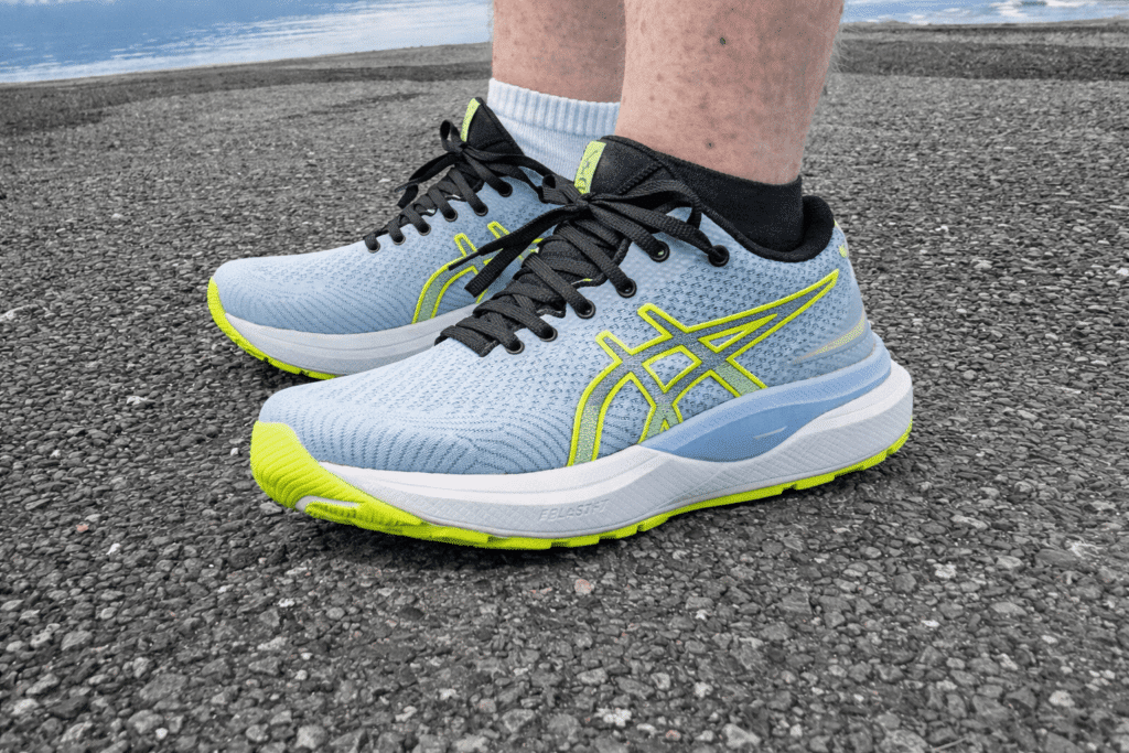 Courir avec ASICS Gel-Cumulus 28