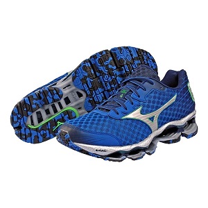 Ces chaussures running sont le haut de gamme de la marque. © Mizuno