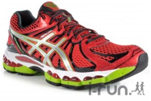 Asics Nimbus 15 : Ce modèle à la robe rouge flamboyante est disponible chez I-Run