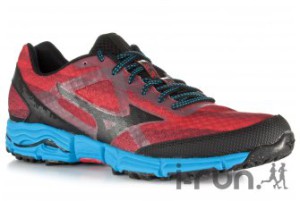 Cette chaussure Mizuno trail remplace le modèle Cabrakan. © I-run